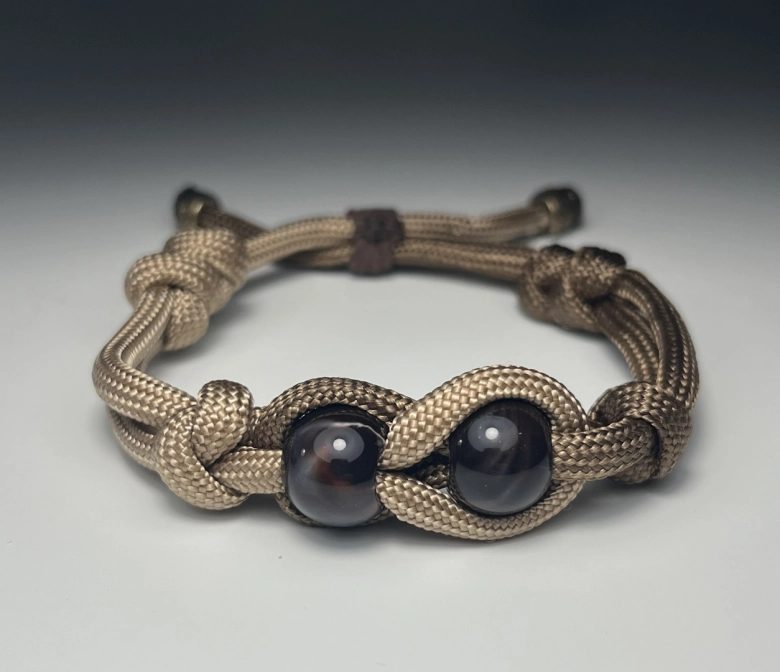 Ink2be Prémium Kézzel Font Paracord Karkötő - Bronze Cord Infinity Loop Shamballa Edition